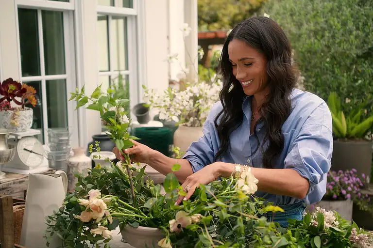 "With Love, Meghan"