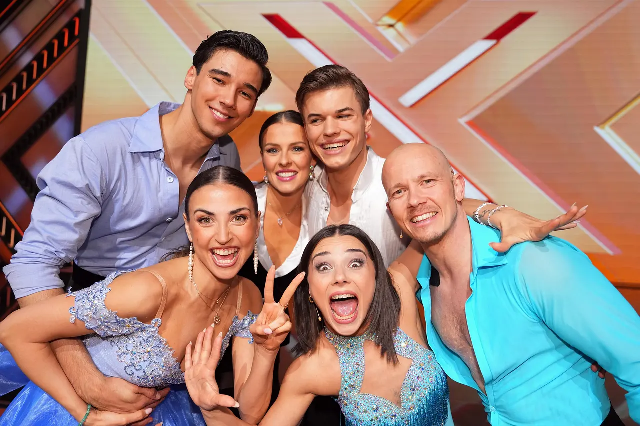 Tänze "Let's Dance"-Finale Die Let’s Dance-Final-Paare 2025 strahlen in die Kamera: Diego und Ekat, Taliso und Patricija oder Fabian und Anastasia. - Foto: RTL / Stefan Gregorowius