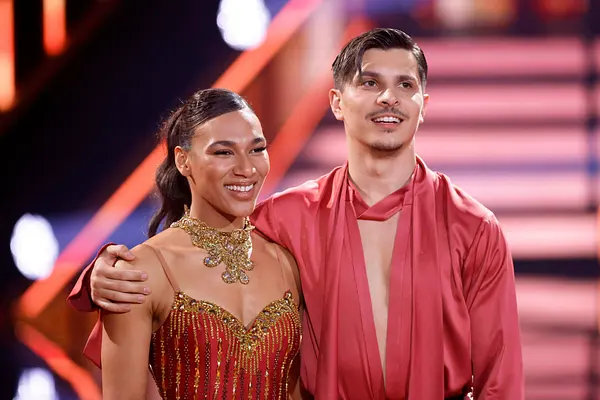 Alexandru Ionel und Marie Mouroum mussten sich von Let's Dance verabschieden.