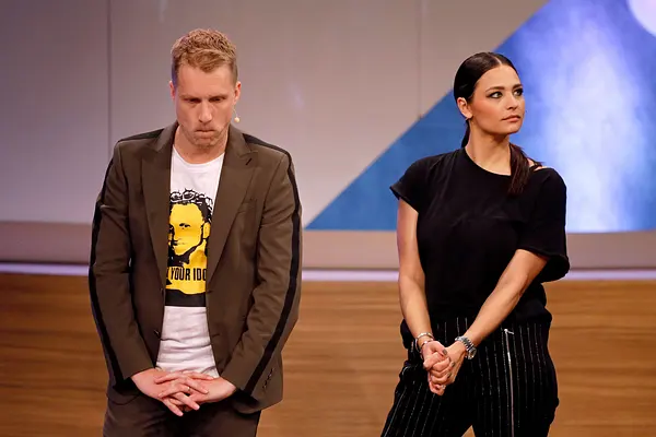 Betretenes Schweigen: Amira Pocher soll sich von Christian Düren getrennt haben. Ausgerechnet ihr Ex spricht jetzt Klartext.