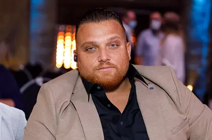 Menowin Fröhlich mit bedrückten Gesichtsausdruck 