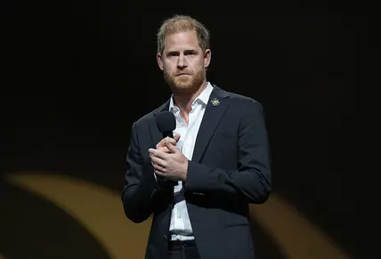 Freund rechnet mit Prinz Harry ab.