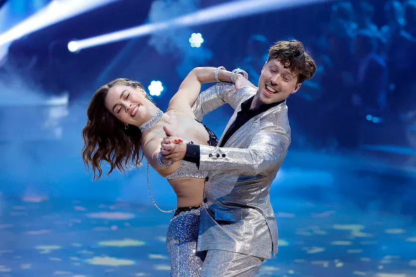 Die Tanzprofis Renata Lusin und Valentin Lusin, hier im Halbfinale der 18. Staffel der RTL-Tanzshow Lets Dance, sind sich uneinig.
