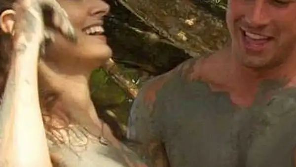 Jessie Nizewitz verklagte "Dating Naked"