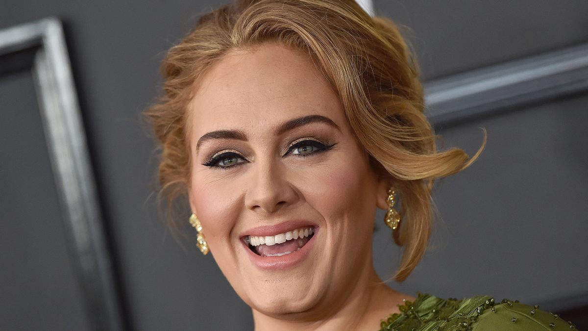 Adele vor dem Abnehmen mit der Sirtfood-Diät