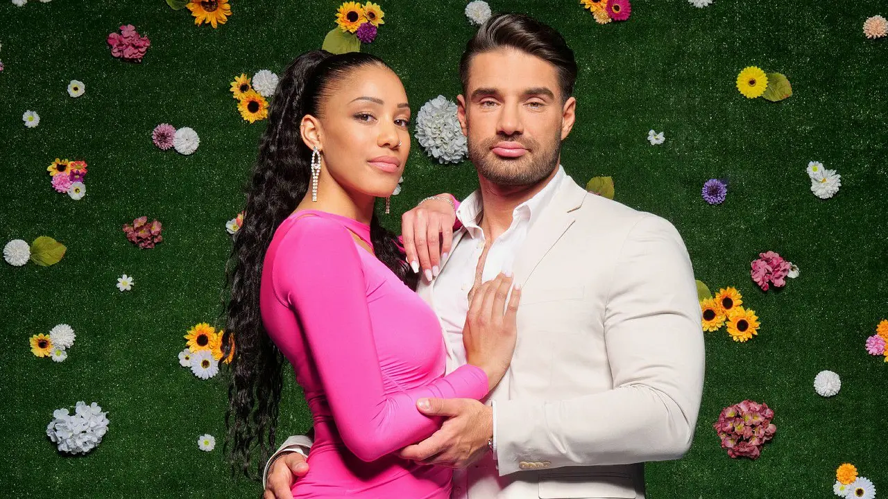 "Sommerhaus"-Aleksandar Petrovic & Vanessa Nwattu Sommerhaus-Aleksandar Petrovic & Vanessa Nwattu - Foto: RTL