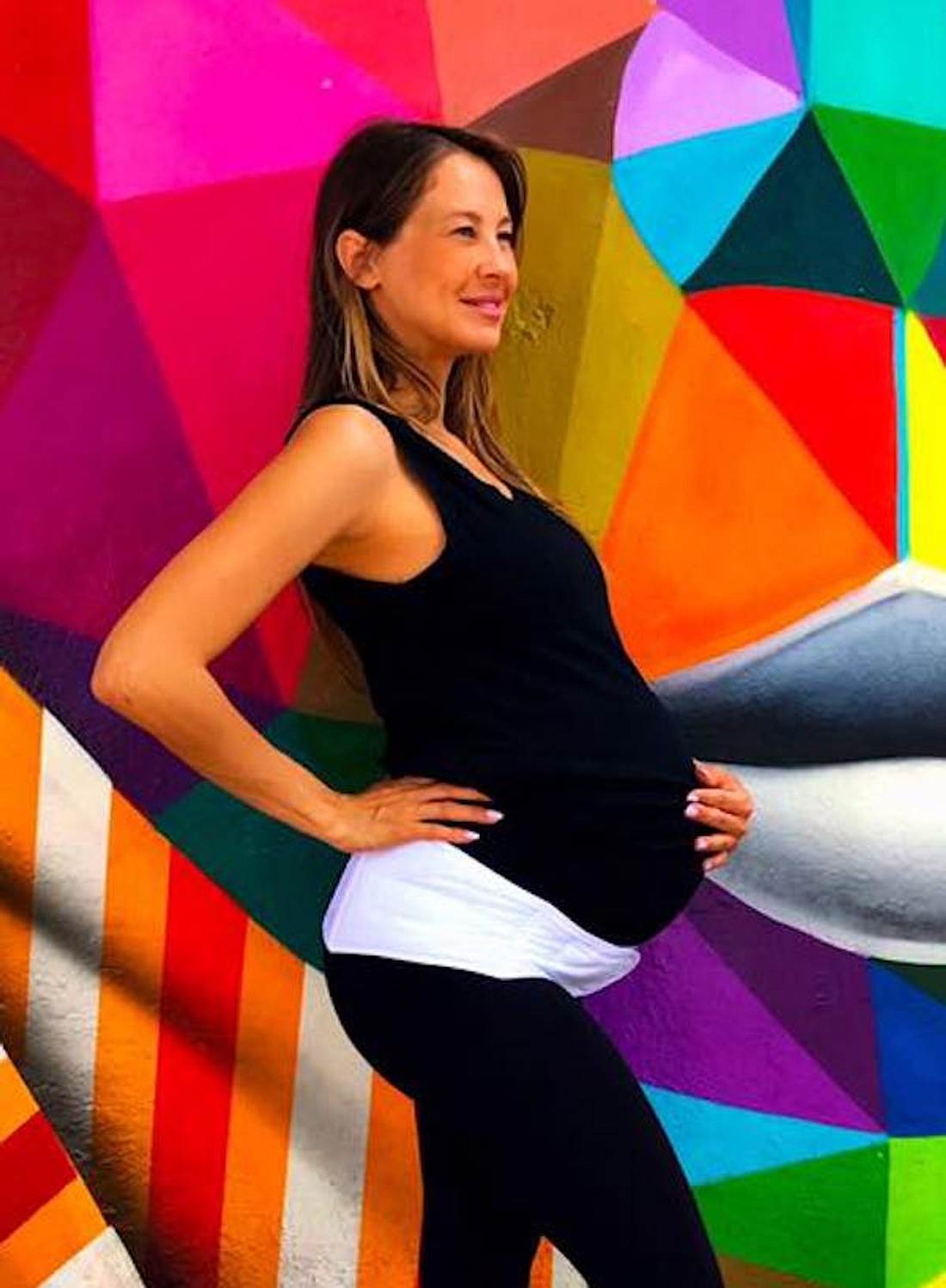 XXL-Kugel: Alessandra Meyer-Wölden zeigt ihren Schwangerschafts-Helfer