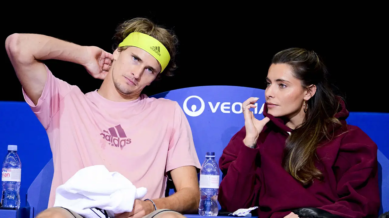 Alexander Zverev und Sophia Thomalla Alexander Zverev und Sophia Thomalla - Foto: IMAGO / PanoramiC