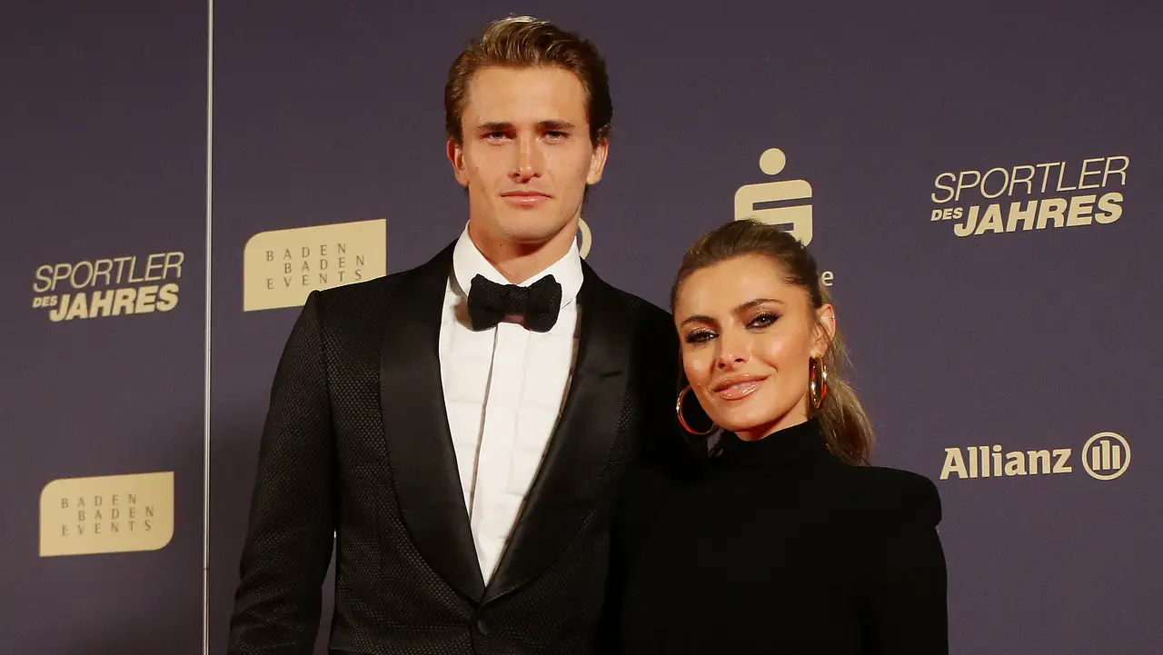 Sophia Thomalla & Alexander Zverev Sophia Thomalla & Alexander Zverev - Foto: Imago