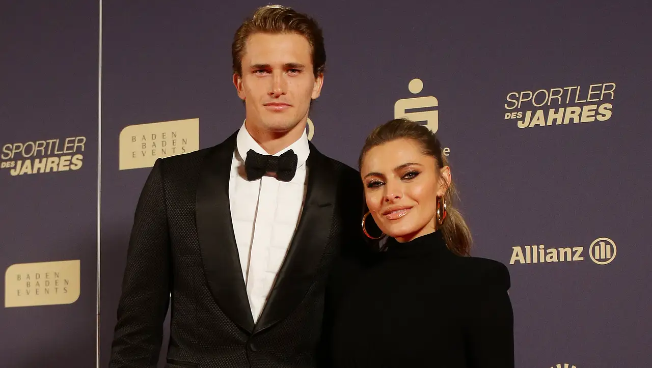 Sophia Thomalla & Alexander Zverev Sophia Thomalla & Alexander Zverev - Foto: Imago