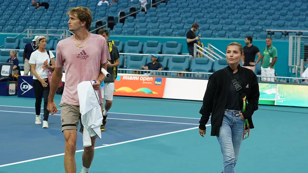 Alexander Zverev Sophia Thomalla Alexander Zverev Sophia Thomalla - Foto: Imago / MediaPunch