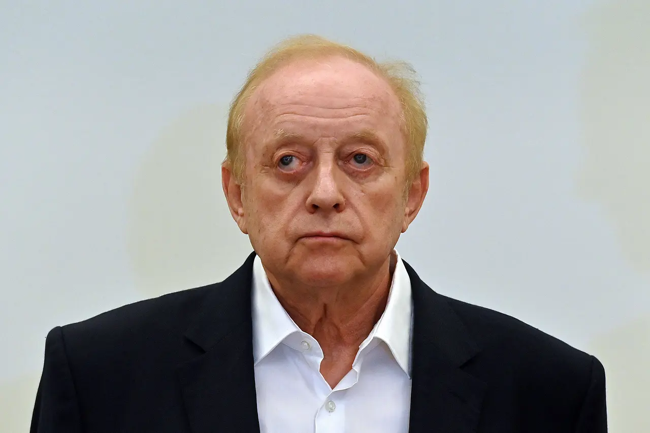 alfons schuhbeck plotzlich ist von freigang die rede imago170844590 Alfons Schuhbeeck vor Gericht. - Foto: IMAGO / Sven Simon