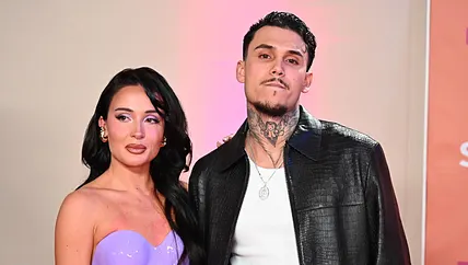 Alicia Costa Pinheiro und Musiker Loracio