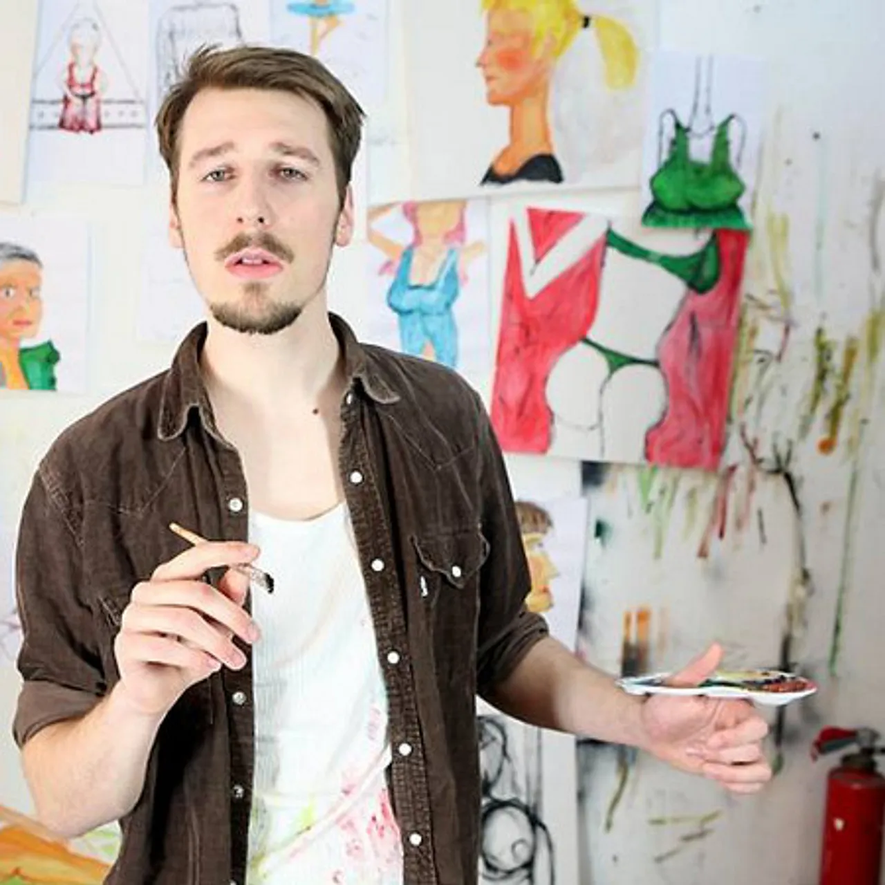 Lukas Strobel ist mit "Alligatoah" auf Erfolgskurs Lukas Strobel ist mit "Alligatoah" auf Erfolgskurs - Foto: Norman Zoo