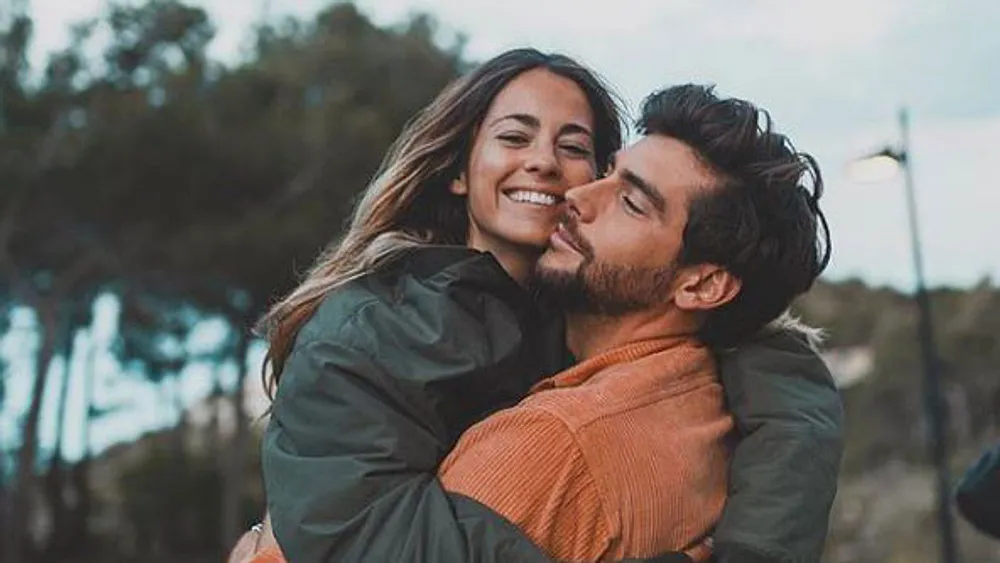 Alvaro Soler: Freundin Sofia Ellar ist ein Superstar Alvaro Soler: Freundin Sofia Ellar ist ein Superstar