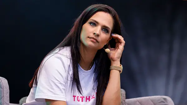 Amira Pocher: