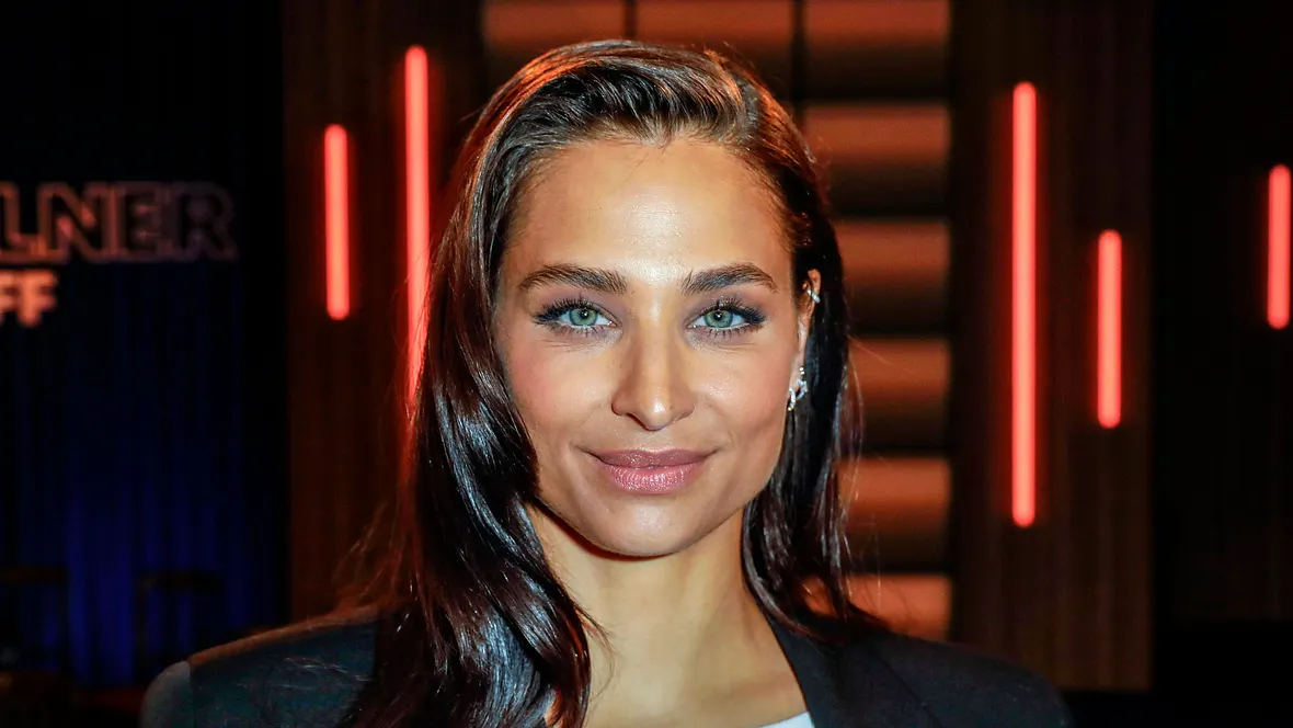 Amira Pocher
