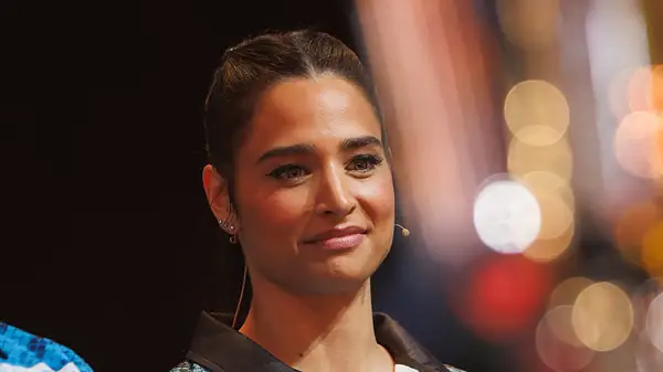 Amira Pocher
