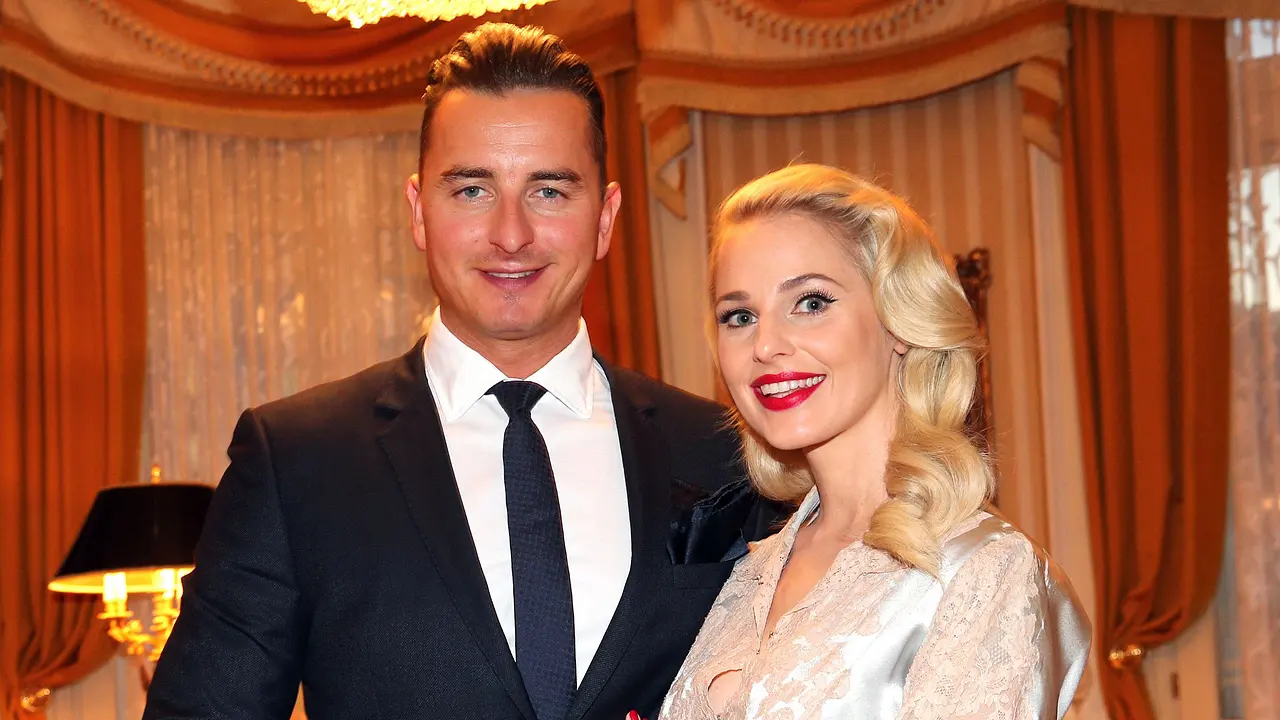 Andreas Gabalier und Silvia Schneider Andreas Gabalier und Silvia Schneider - Foto: Gisela Schober/Getty Images
