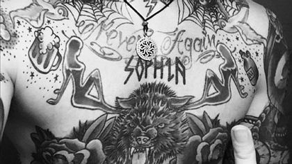 Andy LaPlegua zeigt sein Sophia-Tattoo - Foto: Instagram / Andy LaPlegua