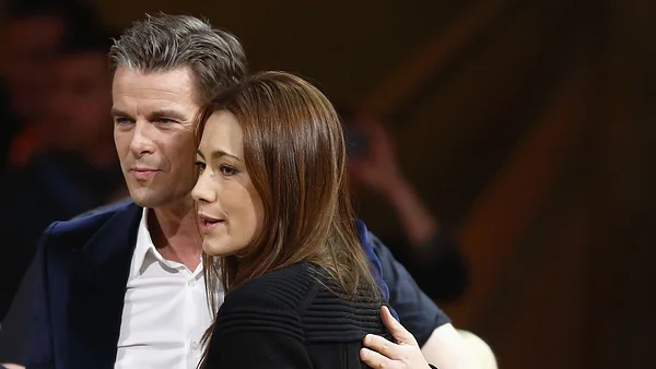 Angela Gessmann stärkt Moderator Markus Lanz den Rücken