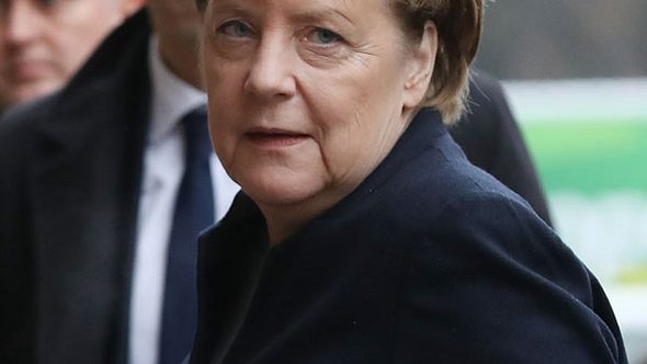 Angela Merkel: Schock News! Angriff auf die Kanzlerin - Foto: Getty Images
