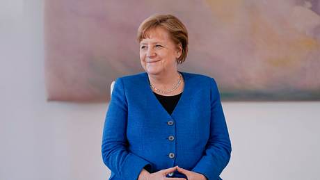Angela Merkel blickt dem Ende ihrer Amtszeit entgegen - Foto: Imago