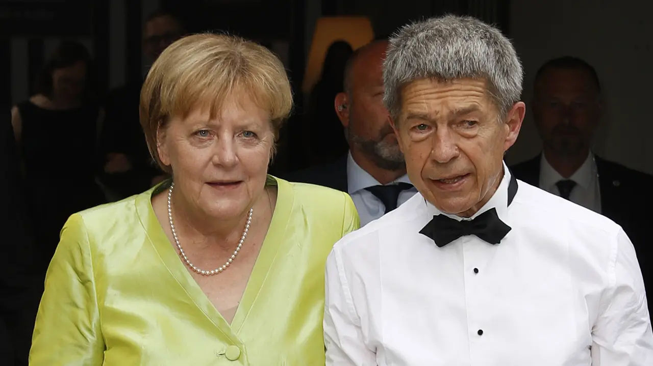 Angela Merkel & Joachim Sauer Angela Merkel & Joachim Sauer - Foto: Imago / Eventpress