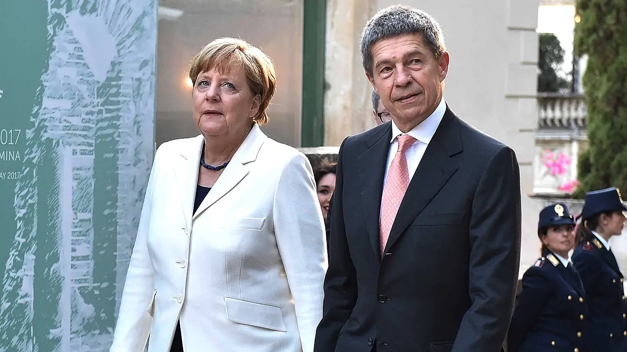 Angela Merkel with her husband Joachim Sauer 26 05 2017 Taormina ITA 43 G7 Gipfel in Taormina - Foto: Imago/Sammy Minkoff Angela Merkel with her husband Joachim Sauer 26 05 2017 Taormina ITA 43 G7 Gipfel in Taormina - Foto: Imago/Sammy Minkoff