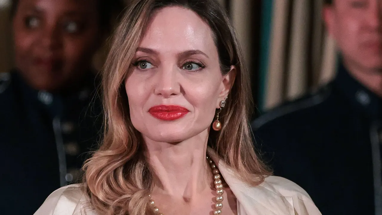 Angelina Jolie Angelina Jolie - Foto: IMAGO / MediaPunch
