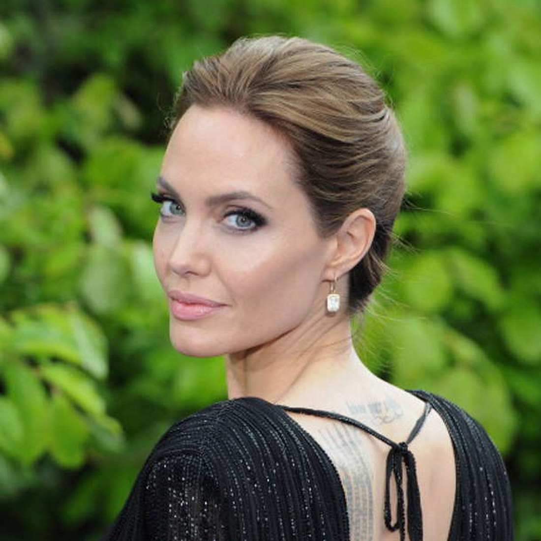 Angelina Jolie Lasst Brads Liebes Tattoos Entfernen Intouch