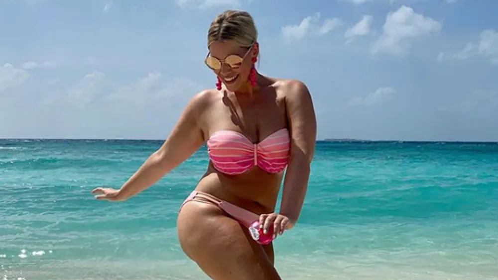Curvy-Model Angelina Kirsch Curvy-Model Angelina Kirsch