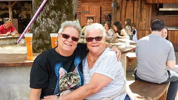Anke Leithäuser und Mutter Gisela bei "Goodbye Deutschland"