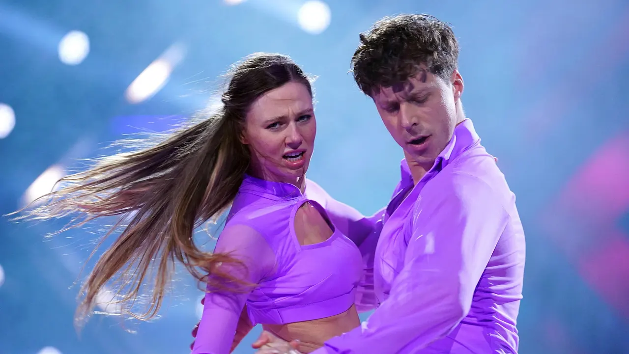 Ann-Kathrin Bendixen und Valentin Lusin Ann-Kathrin Bendixen und Valentin Lusin - Foto: RTL/ Stefan Gregorowius