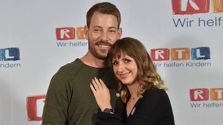 Farmer Gerald Heiser aus Namibia und seine Anna Heiser posiert am 23.11.2018 in H�rth bei K�ln beim 23. RTL Spendenmara - Foto: Imago