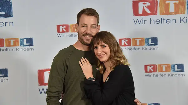 Farmer Gerald Heiser aus Namibia und seine Anna Heiser posiert am 23.11.2018 in H�rth bei K�ln beim 23. RTL Spendenmara