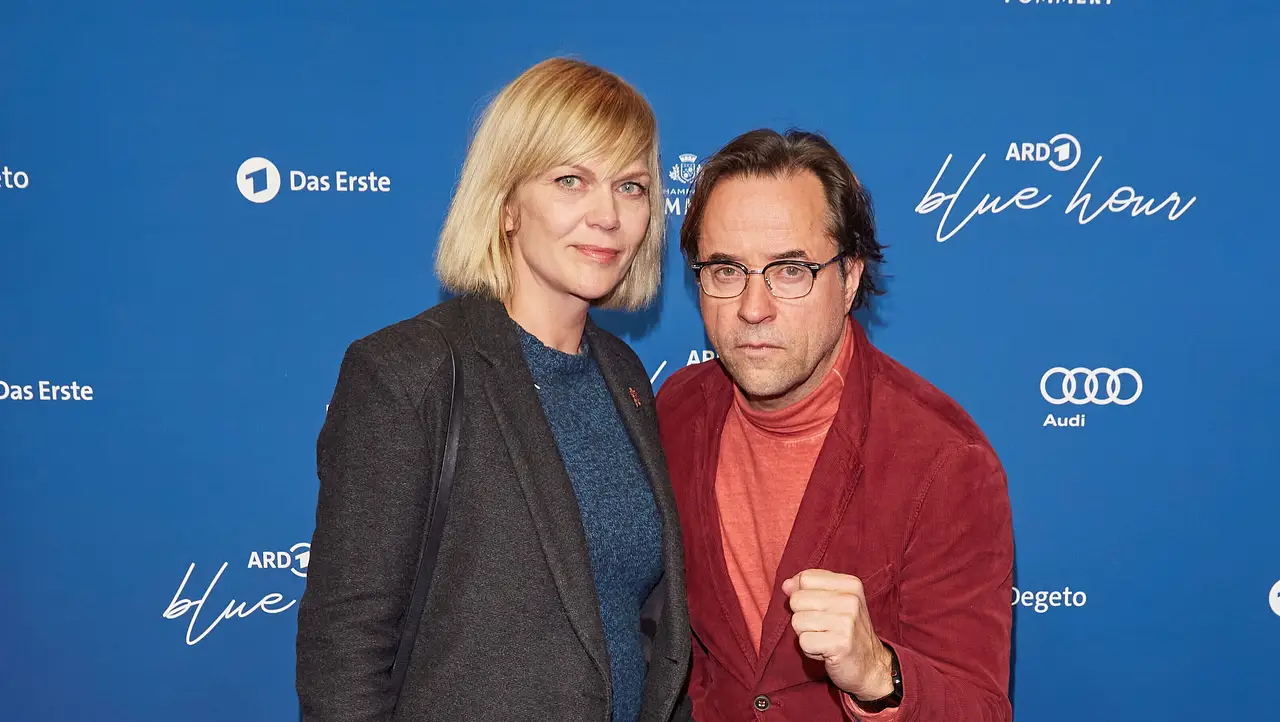 Anna Loos und Jan Josef Liefers Anna Loos und Jan Josef Liefers - Foto: IMAGO / eventfoto54