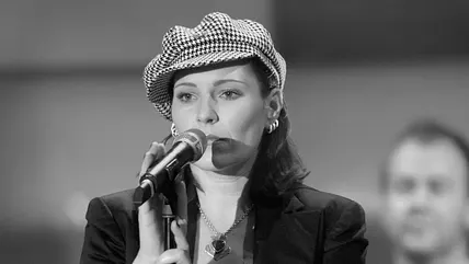 AnNa R.