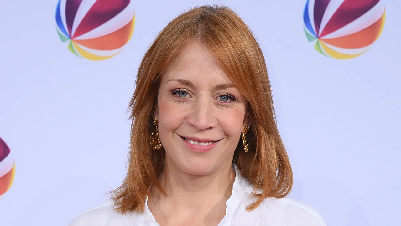 Annika Ernst spielt Dr. Johanna Rüdiger bei "Der Bergdoktor" Annika Ernst spielt Dr. Johanna Rüdiger bei Der Bergdoktor - Foto: Getty Images