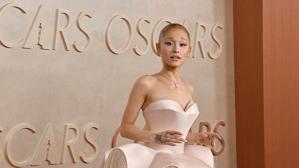 Ariane Grande mutiger Look bei den Oscar 2025 - Foto:  IMAGO / UPI Photo