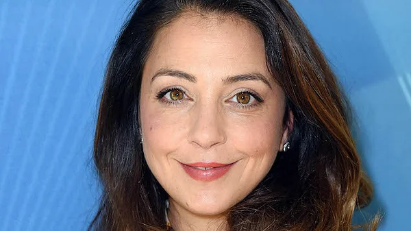 Arzu Bazman: "In aller Freundschaft"-Star wir zum ersten Mal Mutter