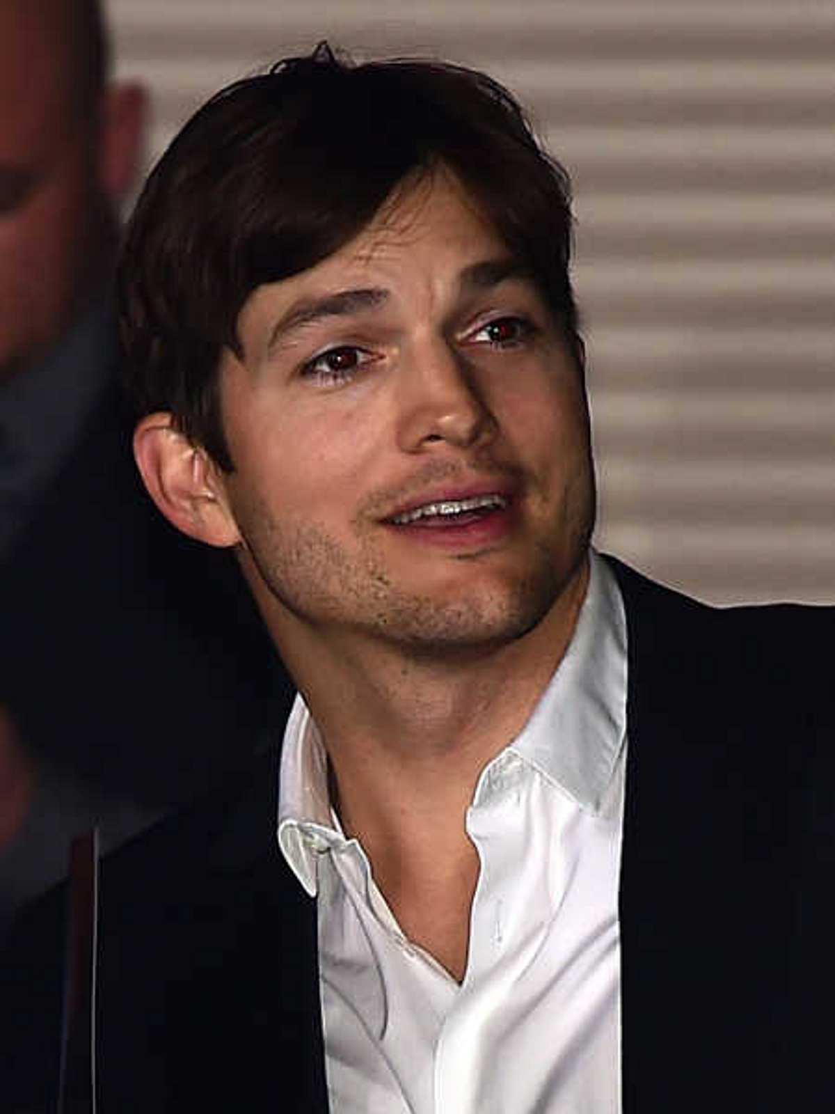 Ashton Kutcher: Seine Penis-Prothese ist Allzeit bereit!