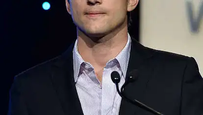 Herber Schlag für Ashton Kutcher!