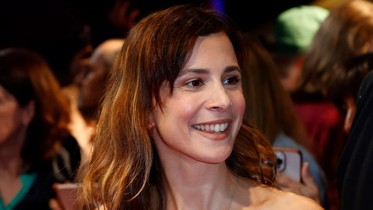 Aylin Tezel Aylin Tezel - Foto: Imago / Future Image
