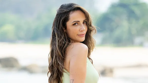 Jennifer Saro