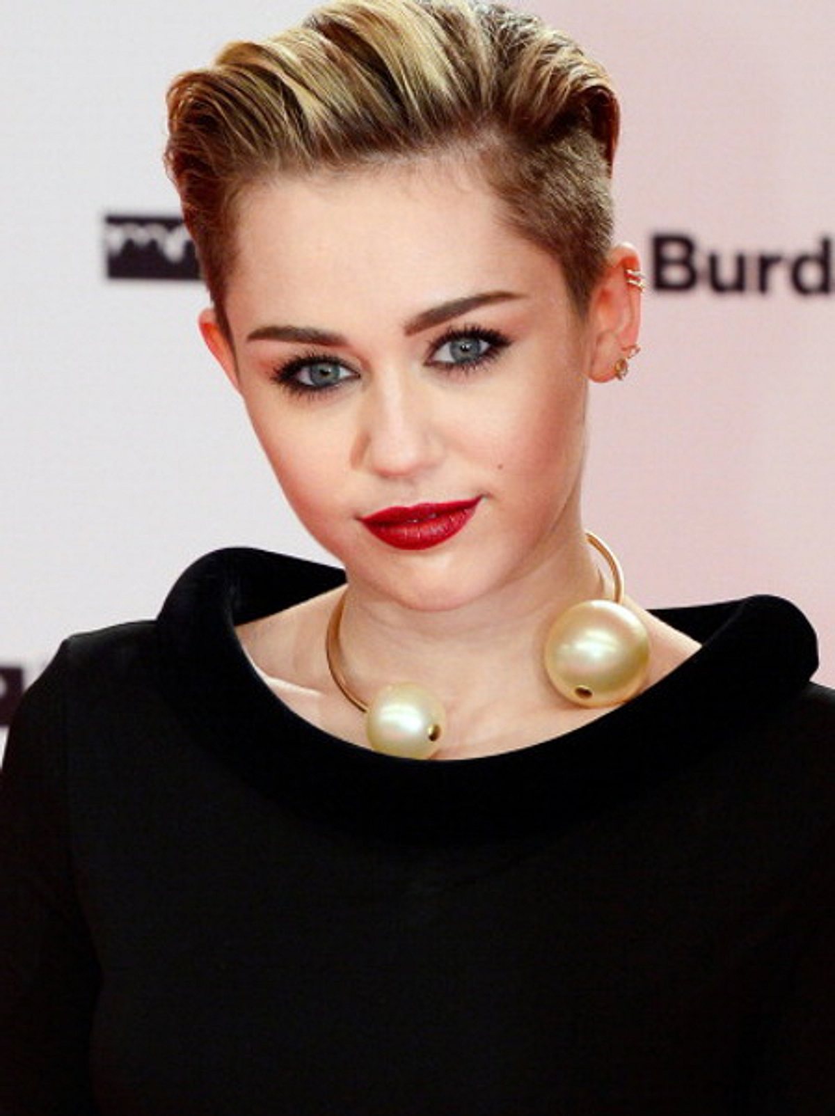 Miley Cyrus: Mega-Zoff mit Jennifer Lawrence?