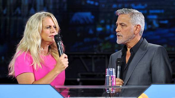 Barbara Schöneberger & George Clooney - Foto: IMAGO / STAR-MEDIA