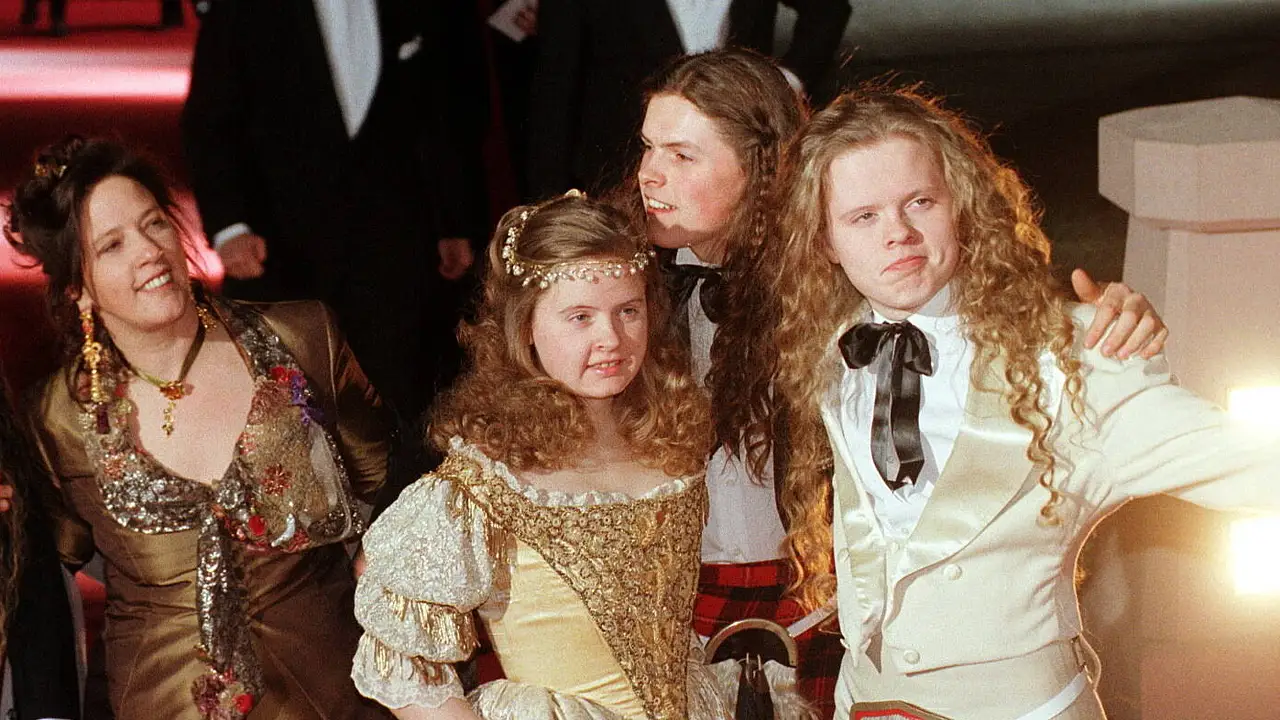 Barby Kelly mit ihrer "The Kelly Family" Barby Kelly mit ihrer The Kelly Family - Foto: Imago