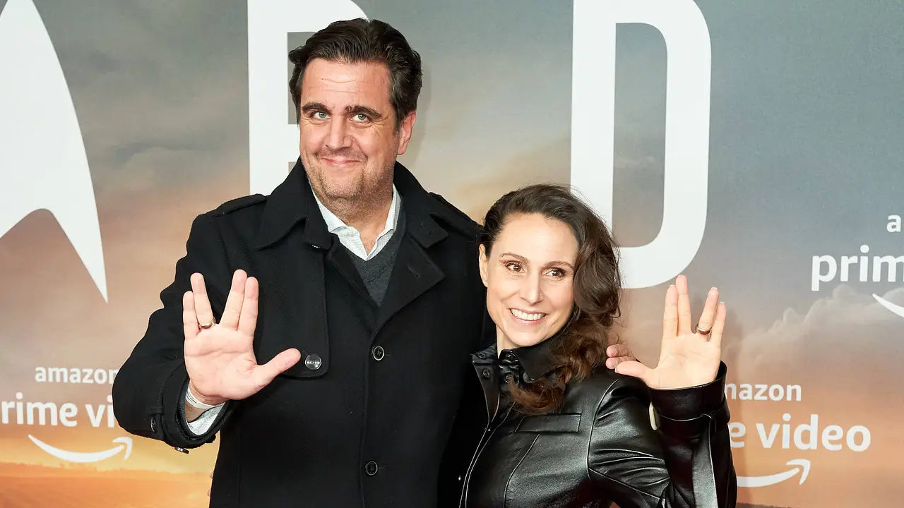 Bastian Pastewka und Frau Heidrun Buchmaier Bastian Pastewka und Frau Heidrun Buchmaier - Foto: imago images/Eventpress