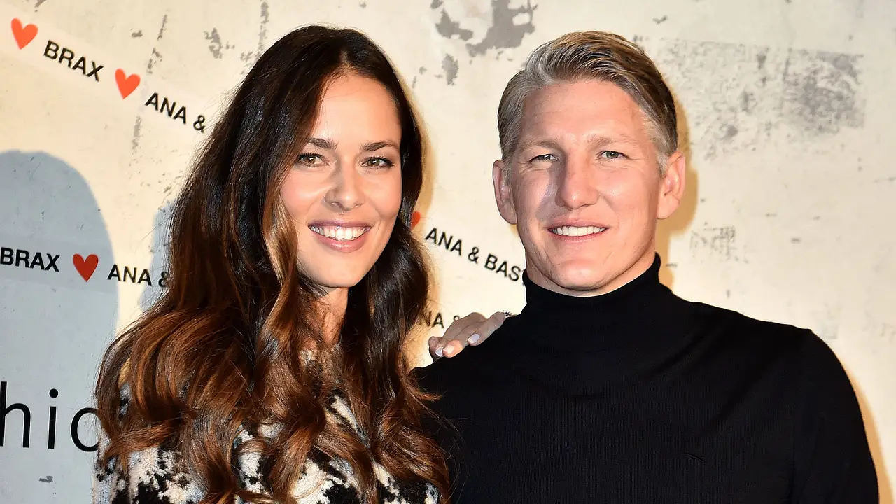 Ana Ivanovic & Bastian Schweinsteiger Ana Ivanovic & Bastian Schweinsteiger - Foto: Imago